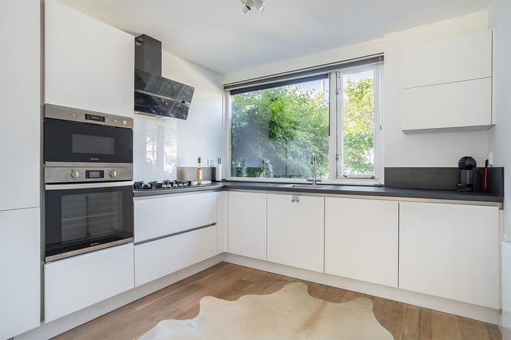 Photo 4 of Brilduikerstraat 46