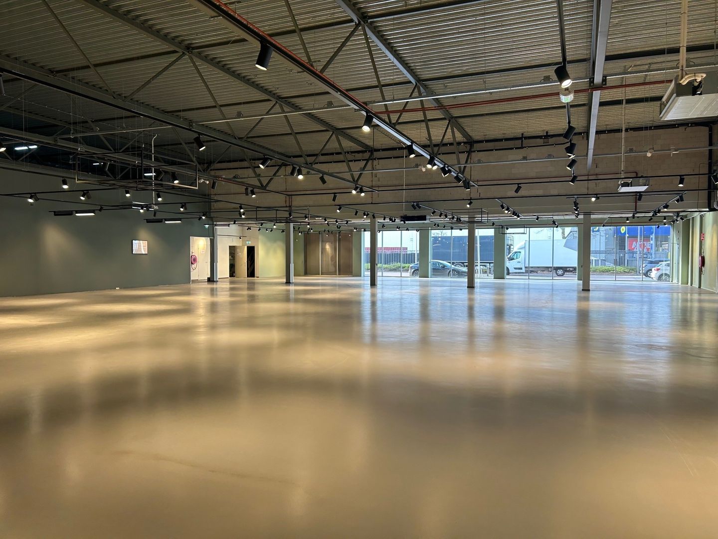 Bekijk foto 3 van Kamerlingh Onnesweg 24