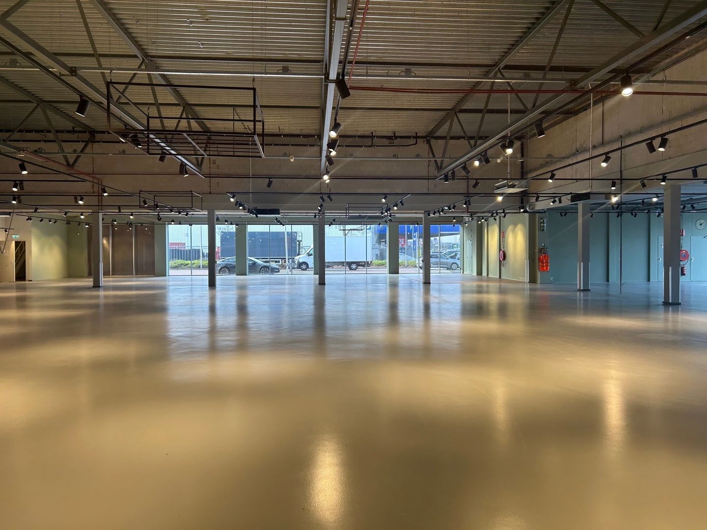 Bekijk foto 4 van Kamerlingh Onnesweg 24