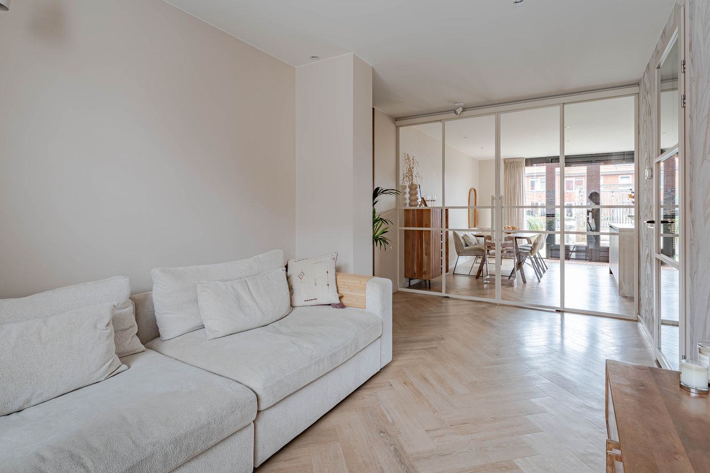 Foto 5 van Brederodepeer 14