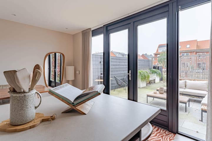 Photo 8 of Brederodepeer 14