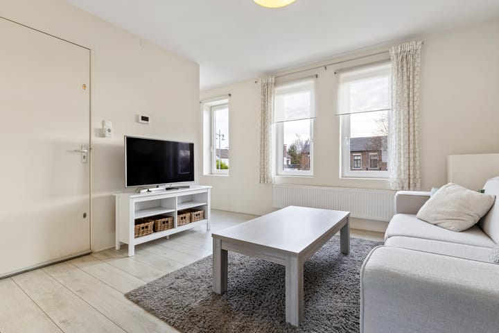 Photo 2 of Rijksweg Zuid 208-A