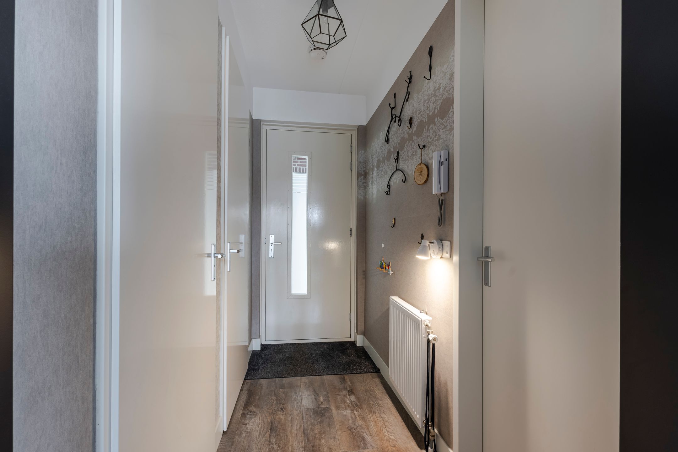 Photo 15 of Prinses Marijkestraat 1-E