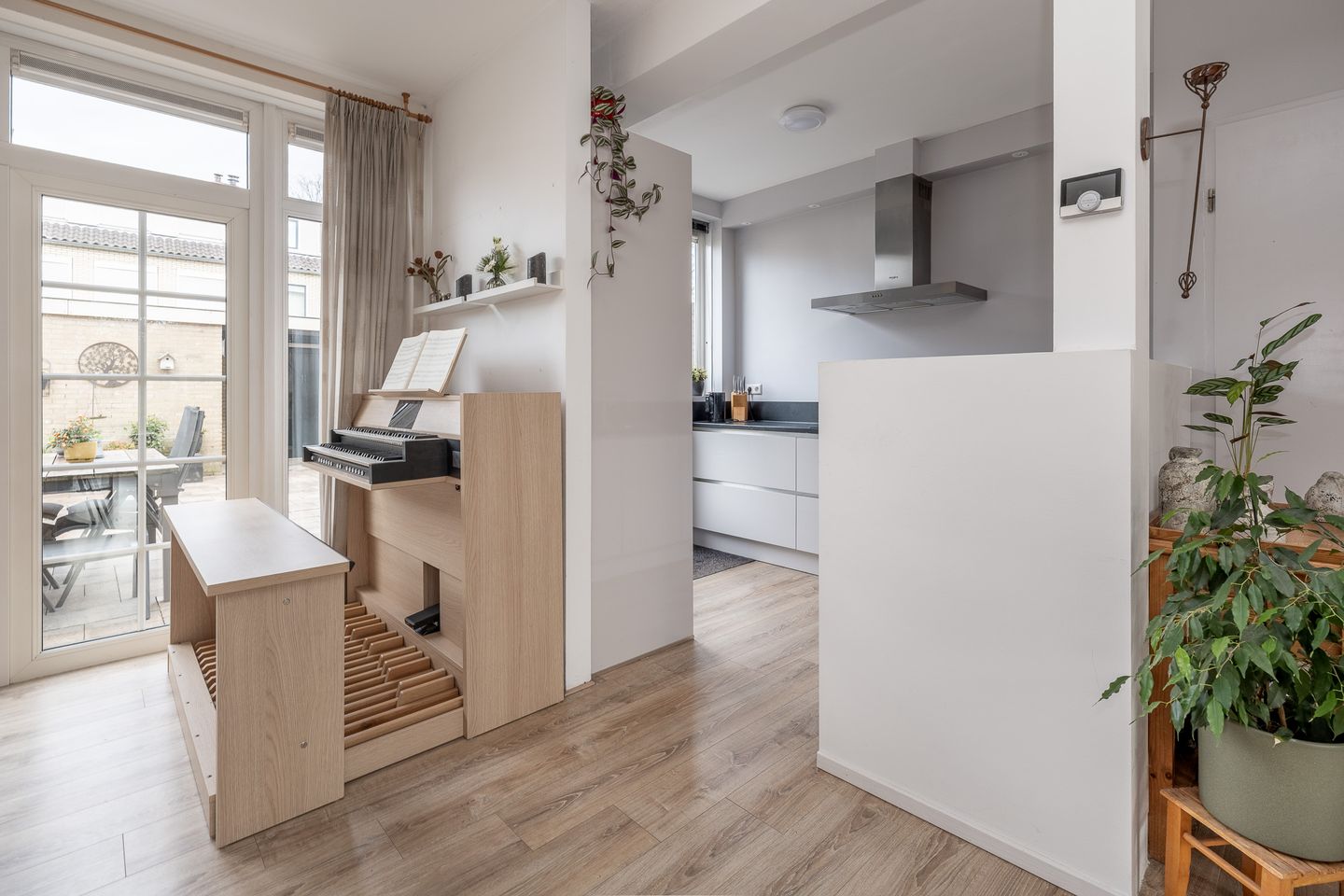 Foto 10 van Damhertlaan 61