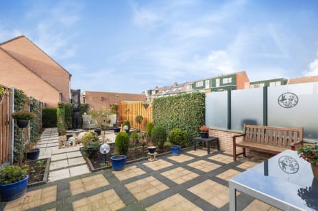 Krulmos 30 secondary image