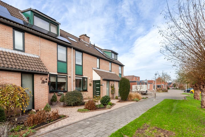 Photo 4 of Krulmos 30