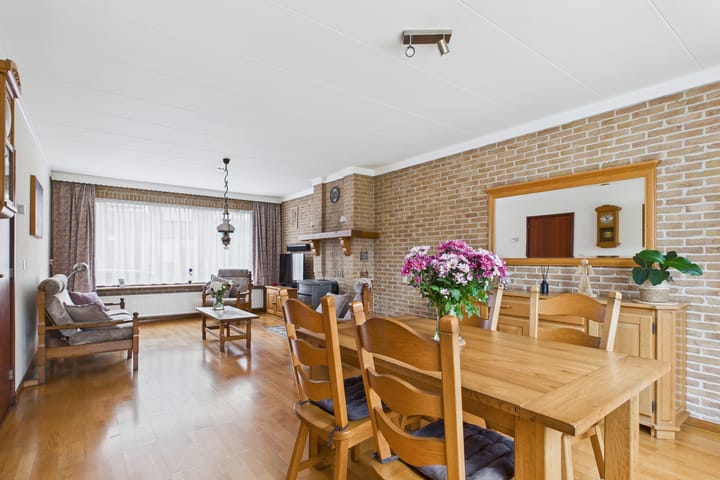 Foto 12 van Reggestraat 9