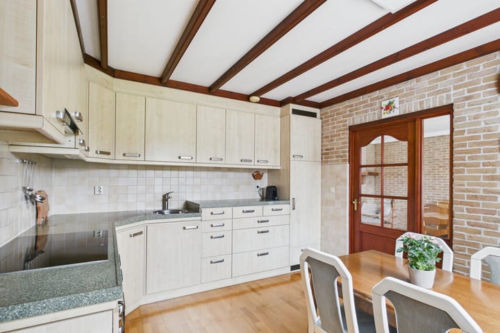 Foto 16 van Reggestraat 9