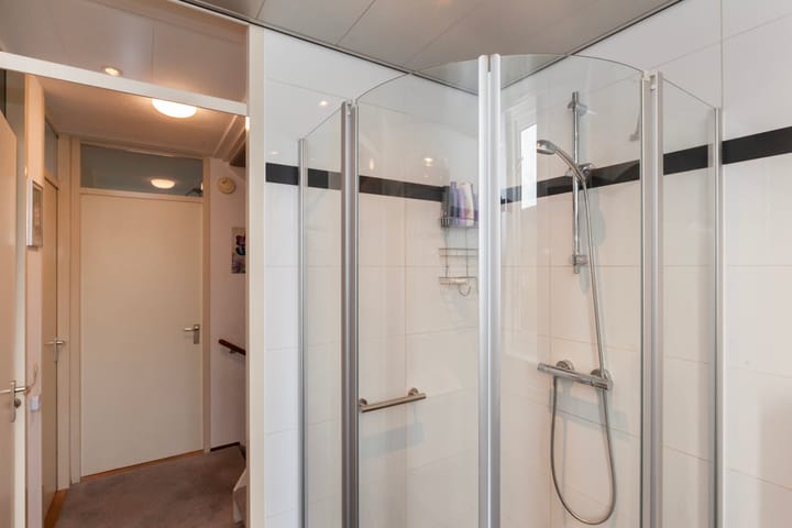 Foto 22 van Krulmos 30