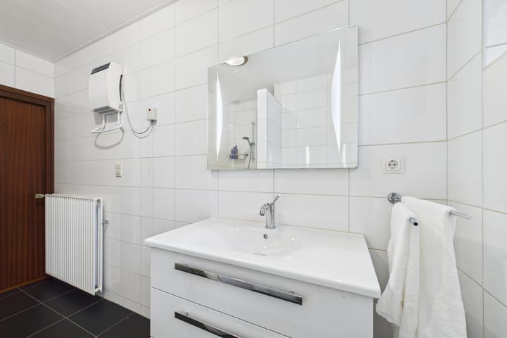 Foto 24 van Reggestraat 9