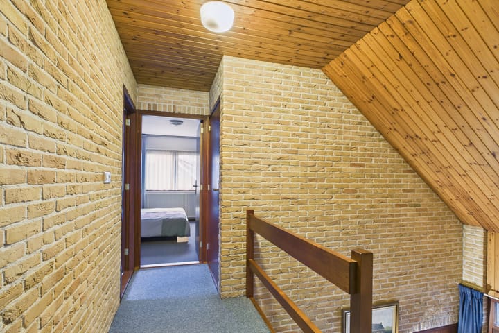 Foto 31 van Reggestraat 9