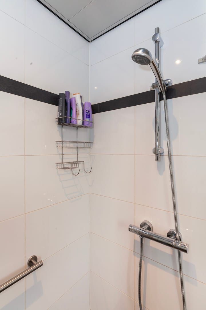 Foto 23 van Krulmos 30