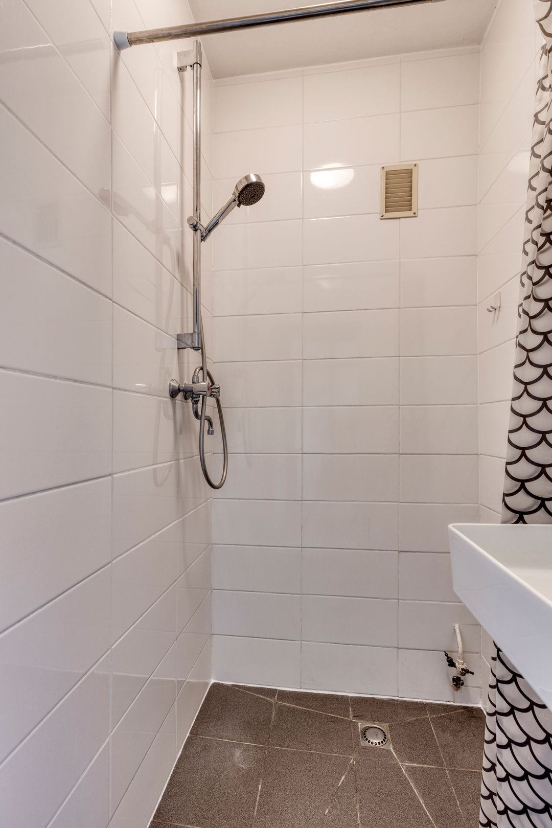 Foto 28 van Cederstraat 153