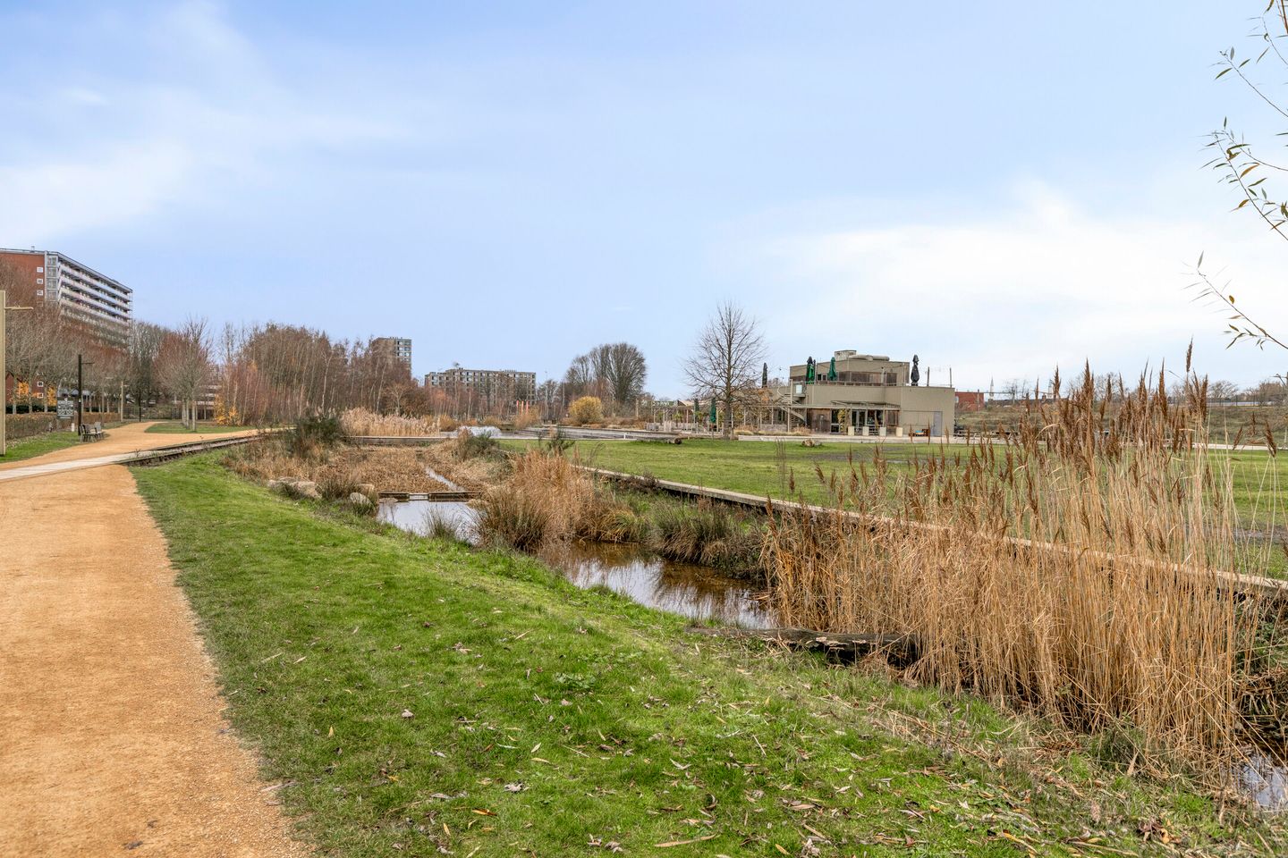 Foto 35 van Cederstraat 153