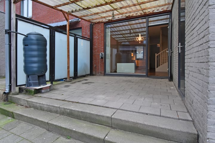 Photo 4 of David Blesstraat 23