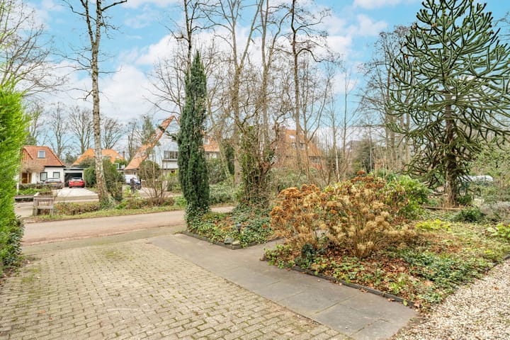 Photo 48 of Welgelegenlaan 27