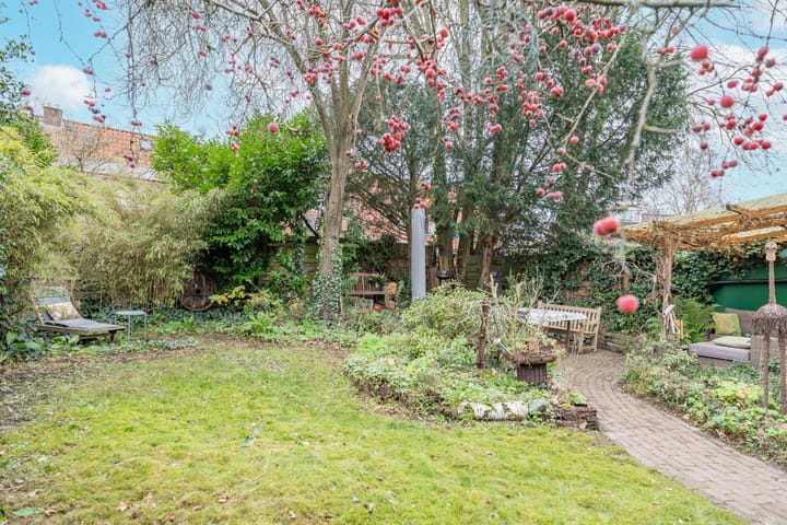 Photo 54 of Welgelegenlaan 27