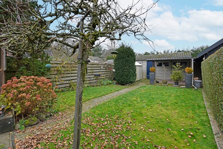 Photo 13 of Montroselaan 44