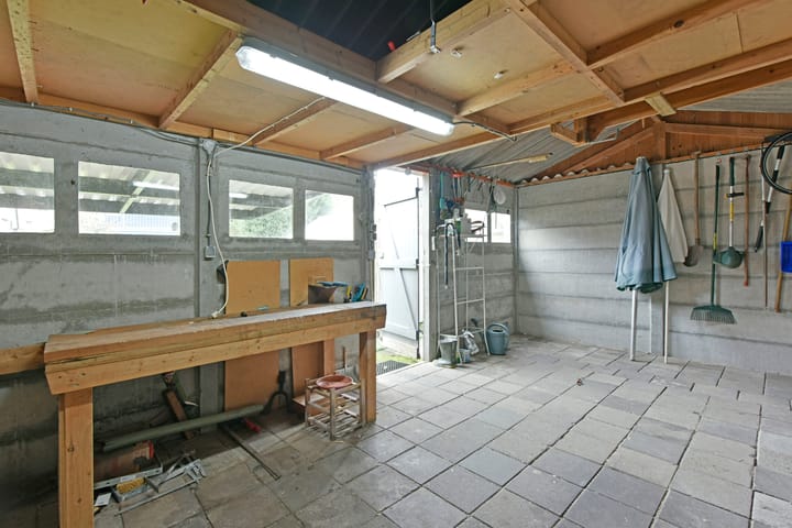 Photo 16 of Montroselaan 44