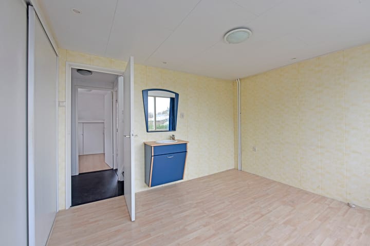 Photo 19 of Montroselaan 44