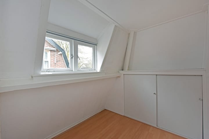 Photo 21 of Montroselaan 44