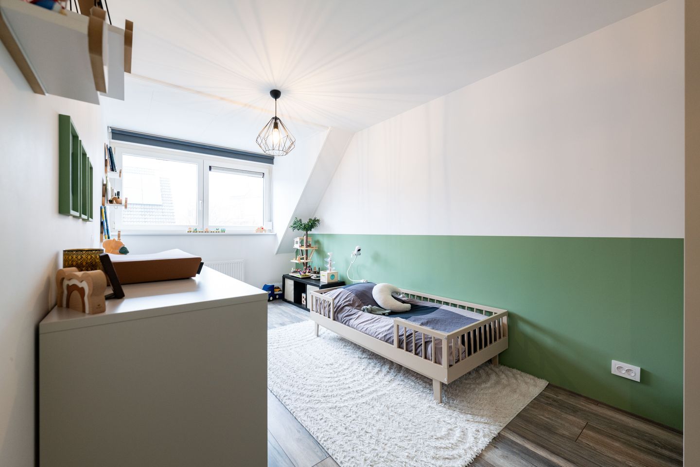 Photo 4 of Jasmijn 15