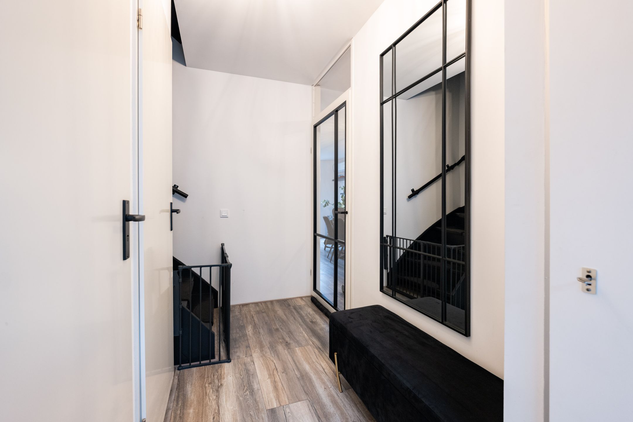 Photo 9 of Jasmijn 15