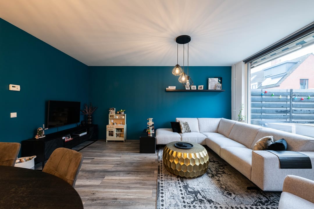 Photo 16 of Jasmijn 15