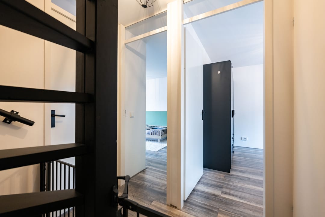 Photo 22 of Jasmijn 15