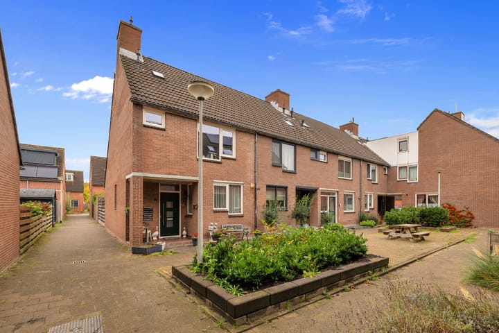 Foto 41 van Jasmijn 15