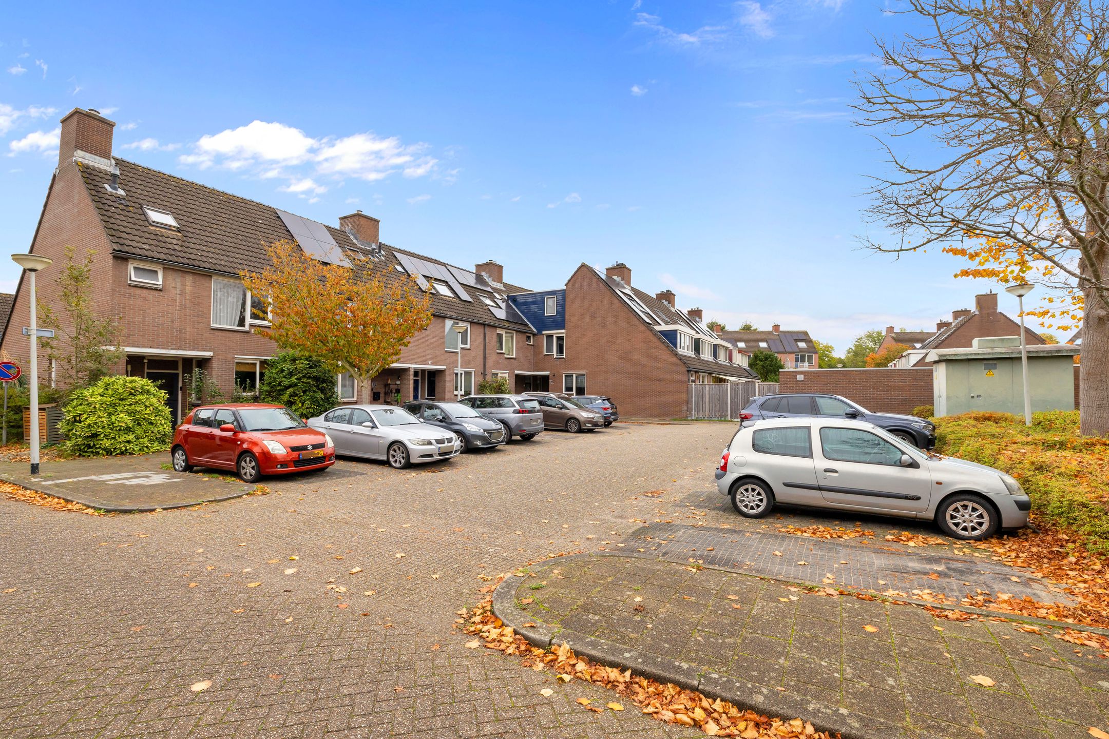 Photo 42 of Jasmijn 15