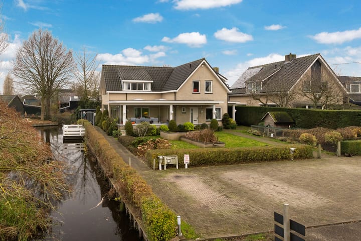 Middelblok 77 main image