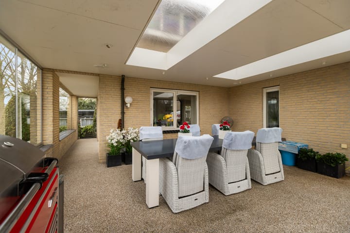 Foto 13 van Middelblok 77