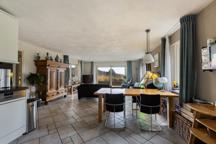 Foto 21 van Middelblok 77