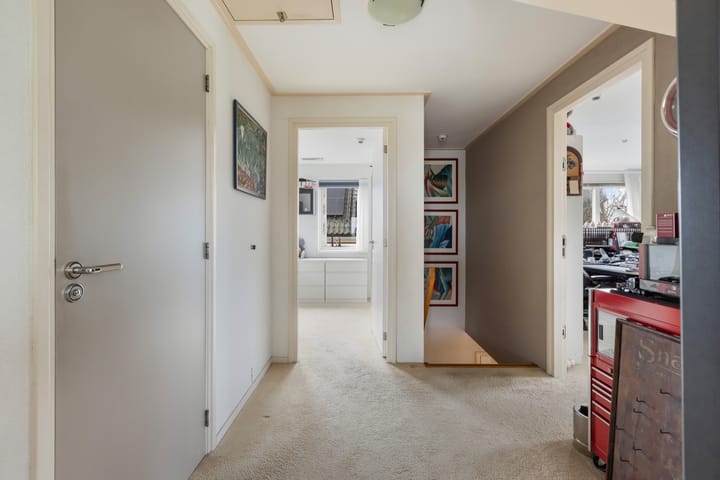 Foto 32 van Middelblok 77