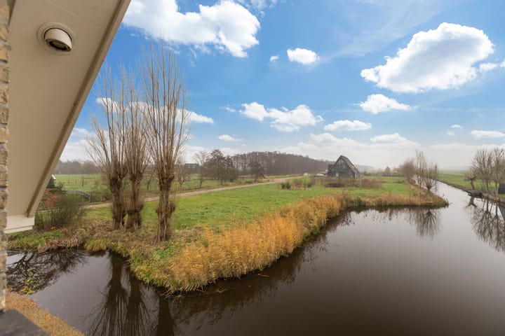 Foto 38 van Middelblok 77