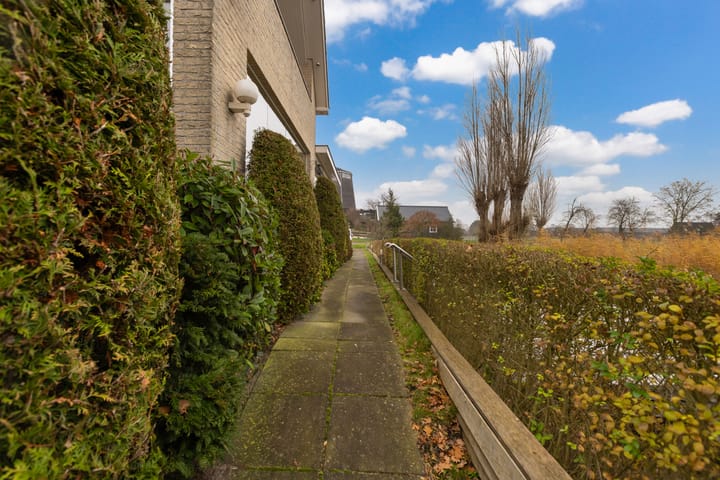 Foto 48 van Middelblok 77