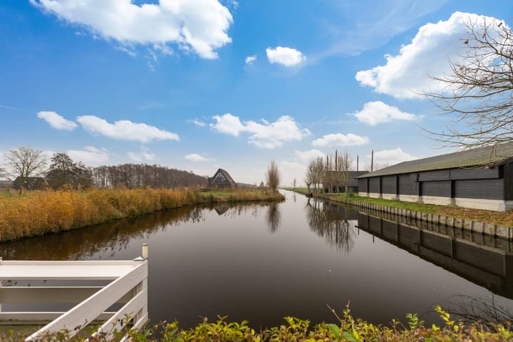 Foto 52 van Middelblok 77