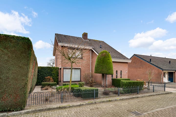 Photo 1 of Zouavenstraat 1-A