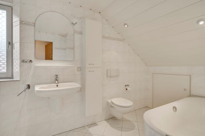 Photo 36 of Zouavenstraat 1-A