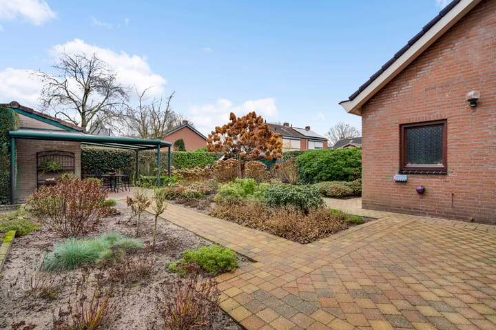 Photo 41 of Zouavenstraat 1-A