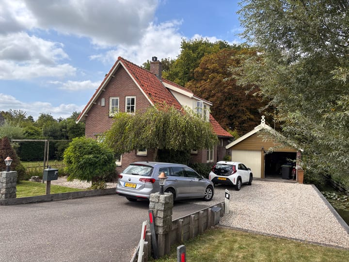 Foto 2 van de Hoef Westzijde 48