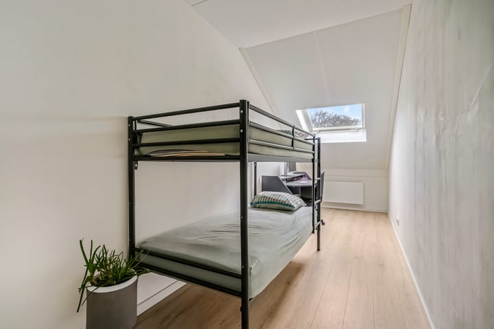 Foto 13 van Leeuwerikweide 51