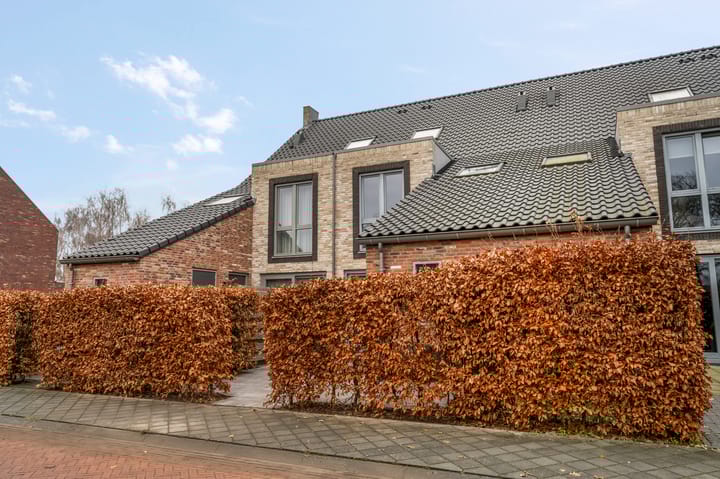 Foto 21 van Leeuwerikweide 51