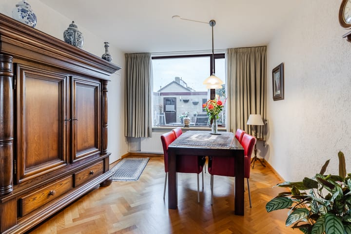 Foto 13 van Weberstraat 27