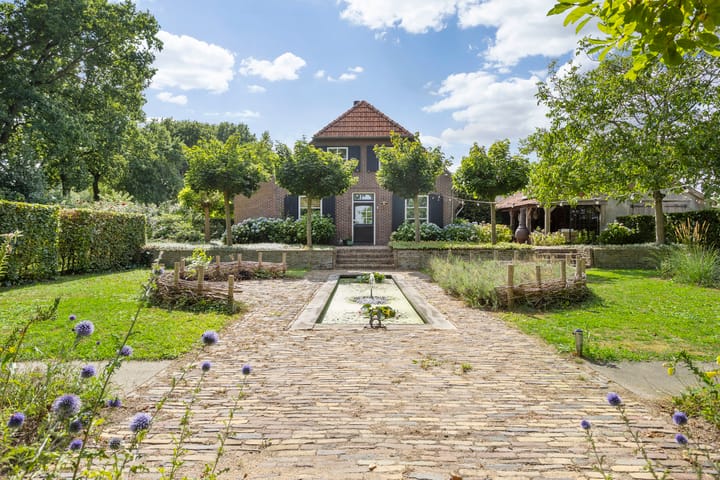 Foto 1 van Kerkdijk 4