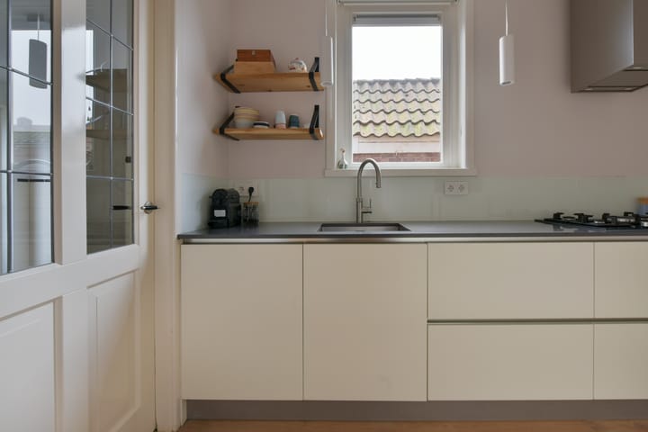 Foto 18 van Johan Messchaertstraat 21