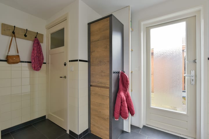 Foto 19 van Johan Messchaertstraat 21