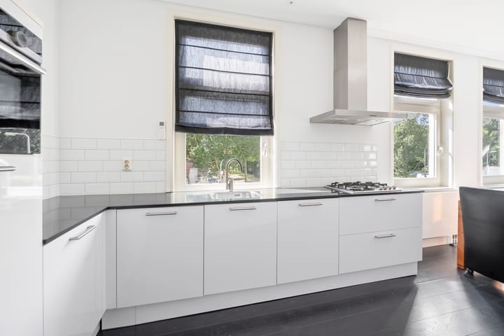 Photo 16 of Snelliusstraat 21-A