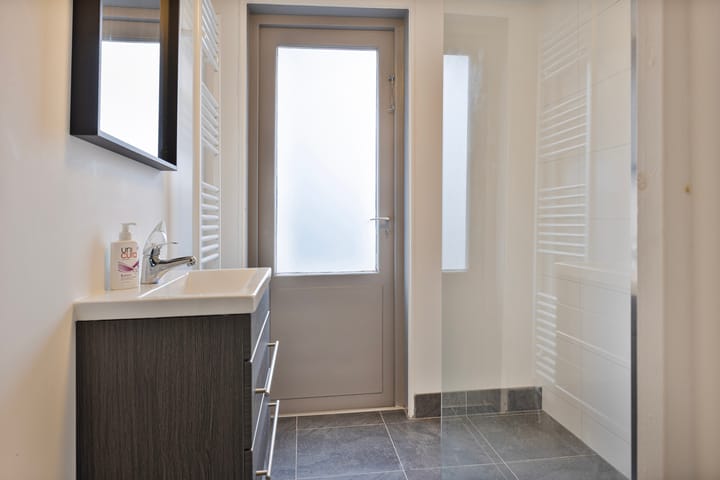 Foto 19 van Van Brienenoordstraat 3